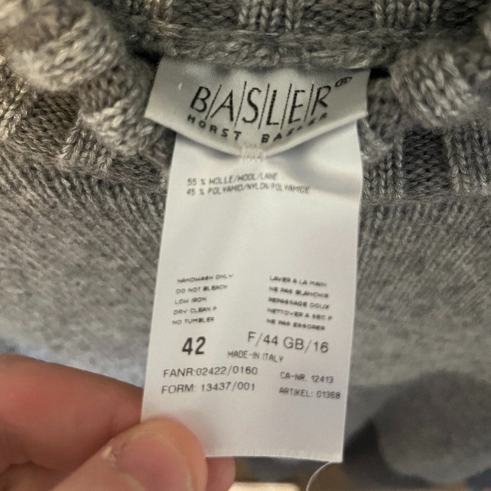 Basler | Gray Color Block Sweater | Size 42 - image 3
